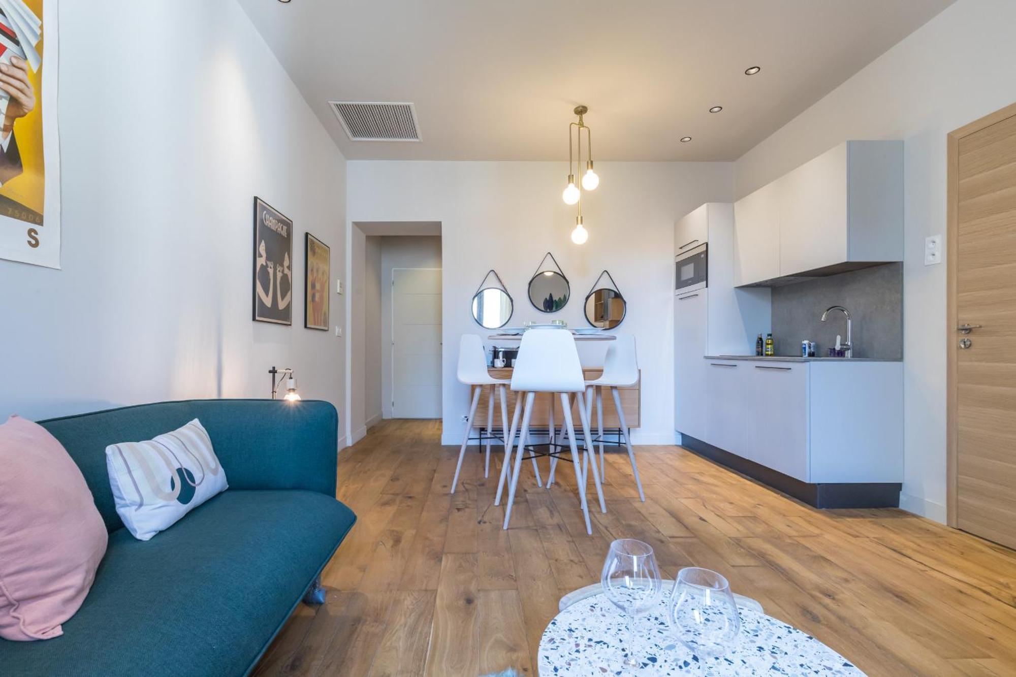 Refined & Cozy 1 Bedroom Downtown 니스 외부 사진
